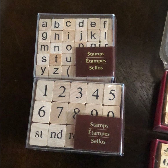 Stamps - Picture 4 of 11